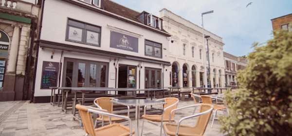 Outdoor seating at the Elephant & Hind