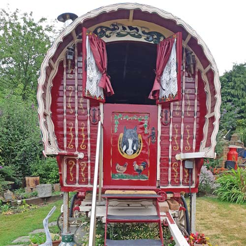 Romany Dreams, Gypsy Wagon, Bed and Breakfast Experience, Kent